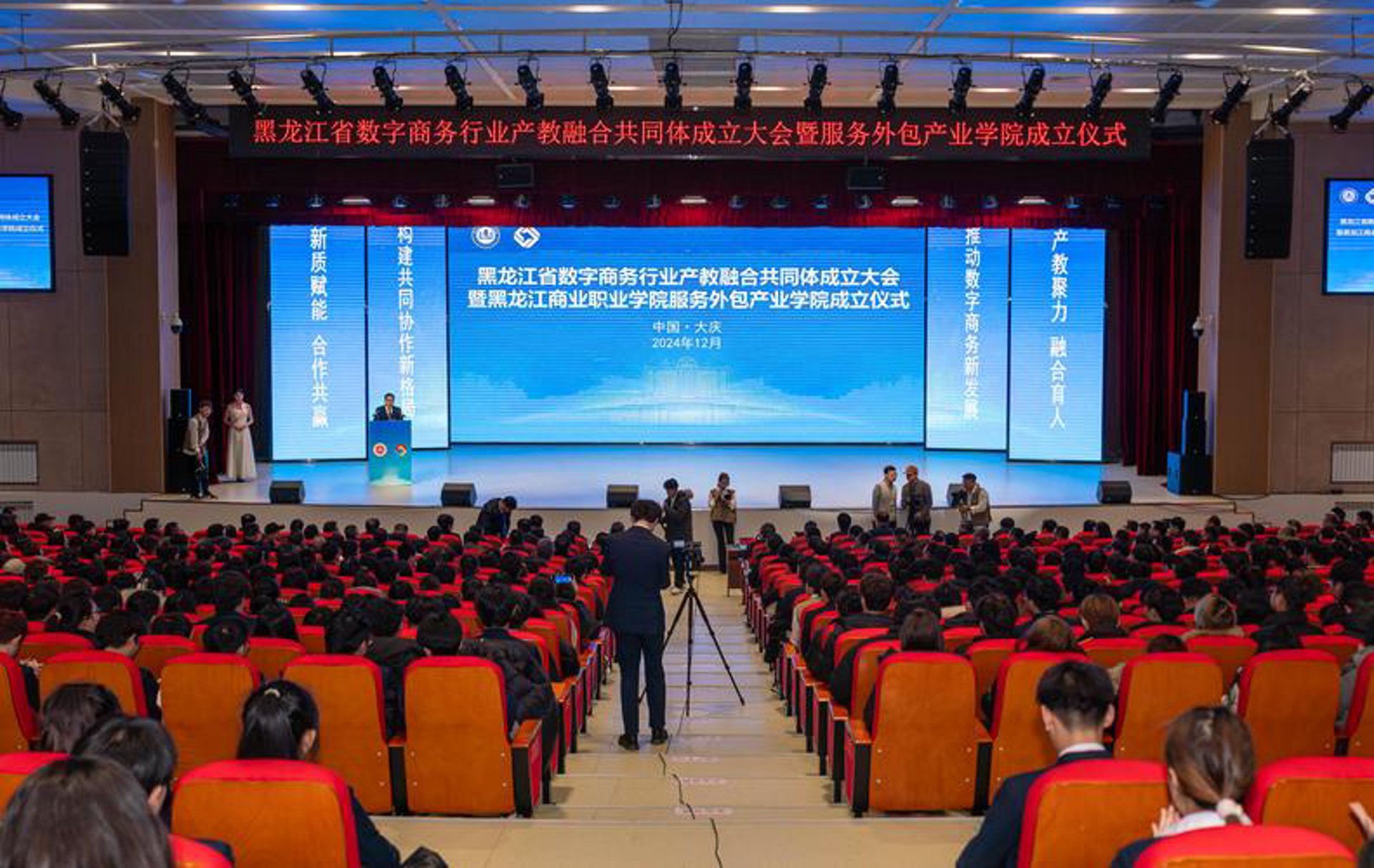 胡开文墨条选购指南:传承千年的书写艺术
